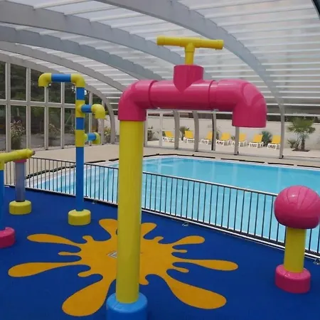 Casa vacanze Mobile - Sleeps 6 - Parking - Family Pools