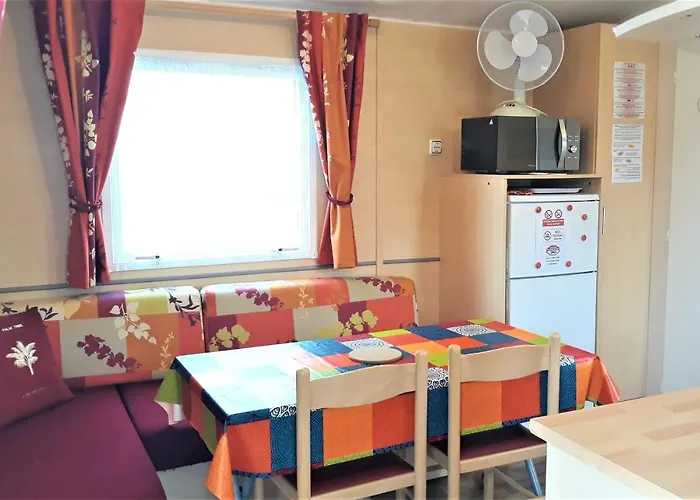 Mobile - Sleeps 6 - Parking - Family Pools * Saint-Jean-de-Monts