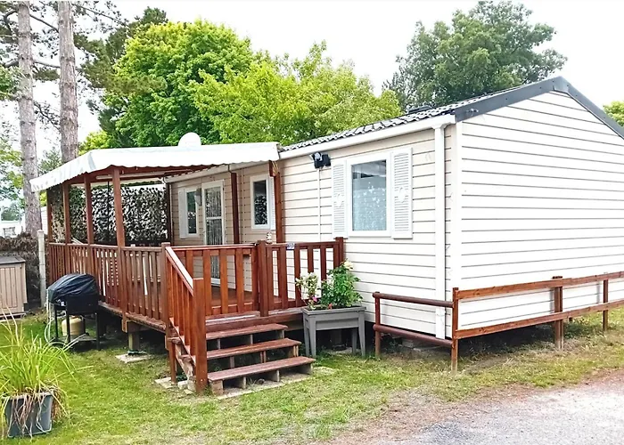 Mobile - Sleeps 6 - Parking - Family Pools